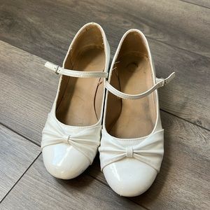 Children’s Place Size 5 heels